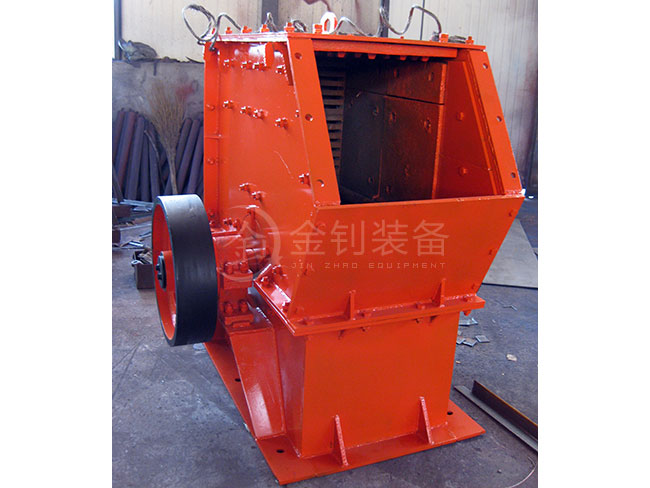 HC高效節(jié)能破碎機(jī)